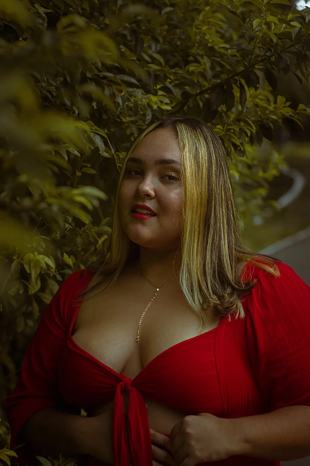 Illustrative stock photo of a curvy woman, styled for BBW Single's Perth page. Not an actual member.
